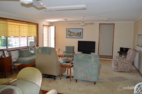 Property photo of 16 Brooke Avenue Southport QLD 4215