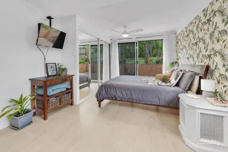 Property photo of 2/24 Corunna Crescent Ashmore QLD 4214