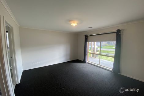 Property photo of 17 Goshawk Drive Pakenham VIC 3810