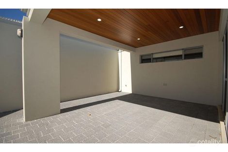 Property photo of 18 Quilter Drive Duncraig WA 6023