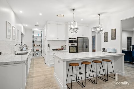 Property photo of 25 Ewer Street Carindale QLD 4152