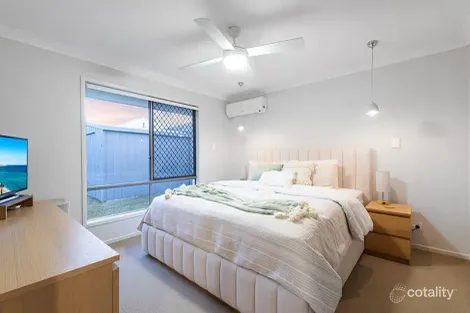 Property photo of 11 Foster Circuit Hillcrest QLD 4118