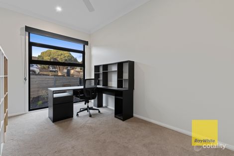 Property photo of 65 Oberon Drive Belmont VIC 3216