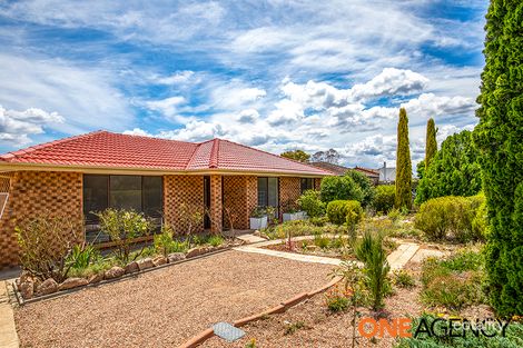 7 Collyburl Cres, Isabella Plains, ACT 2905