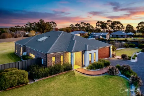 10 Counahan Dr, Wurruk, VIC 3850