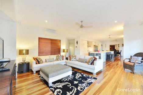 Property photo of 8 Canopys Edge Boulevard Smithfield QLD 4878