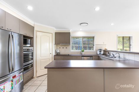 Property photo of 1 Hazelmere Court Hodgson Vale QLD 4352