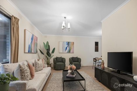 Property photo of 47 Mannering Drive Glen Waverley VIC 3150