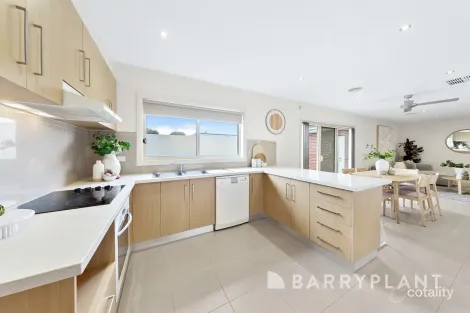 Property photo of 1/65 Arthur Street St Albans VIC 3021