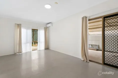 Property photo of 21 Randwick Street Durack QLD 4077