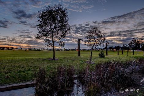 Property photo of 18 Botany Parade Hammond Park WA 6164