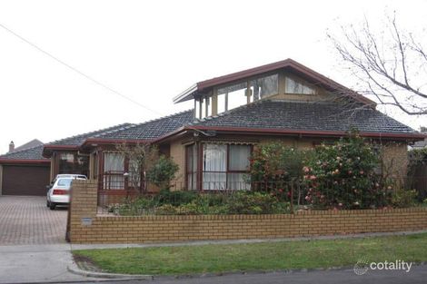 16 Donna Buang St, Camberwell, VIC 3124