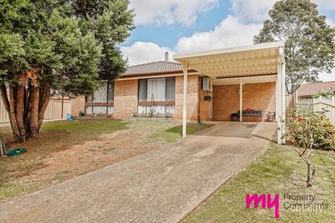 Property photo of 2/3 Fabian Place Rosemeadow NSW 2560