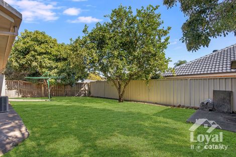 4 Lemon Gr, Glenwood, NSW 2768