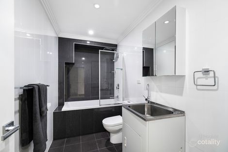 Property photo of 3/197 Newbridge Road Chipping Norton NSW 2170