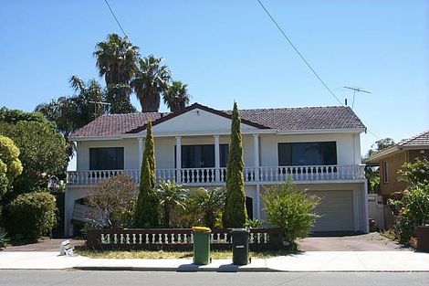 142 Forrest Rd, Hamilton Hill, WA 6163