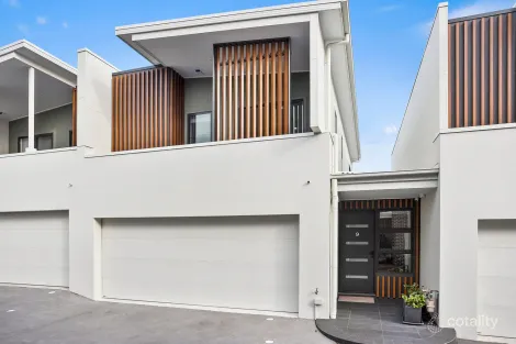 Property photo of 9/20 Russell Street Balgownie NSW 2519