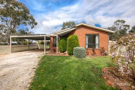 Property photo of 10 Hemphill Court Lancefield VIC 3435