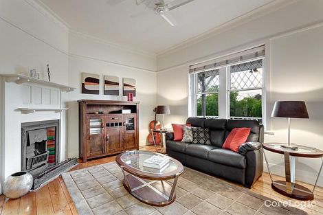 Property photo of 37 Kellett Grove Kew VIC 3101
