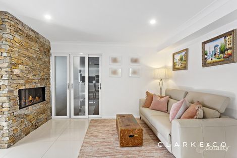 Property photo of 35 Yaldara Avenue Thornton NSW 2322
