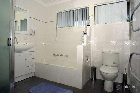 Property photo of 10 Yolla Place Lyons ACT 2606