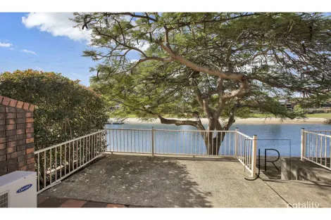 5/17-19 Aquila Ct, Mermaid Waters, QLD 4218