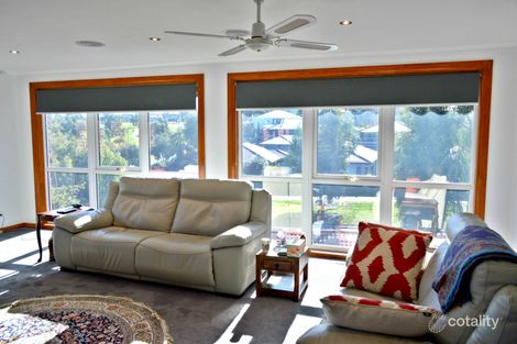 Property photo of 26 Lawrence Drive Berwick VIC 3806