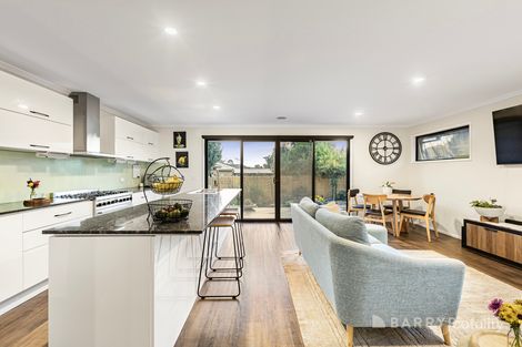 Property photo of 41 Luton Way Bundoora VIC 3083