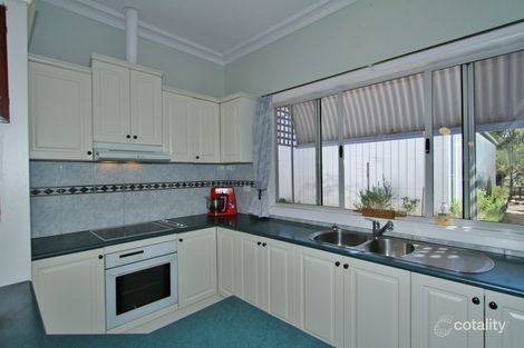 Property photo of 44 Bates Court Heathcote VIC 3523