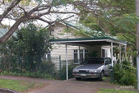 126 Highland Tce, St Lucia, QLD 4067