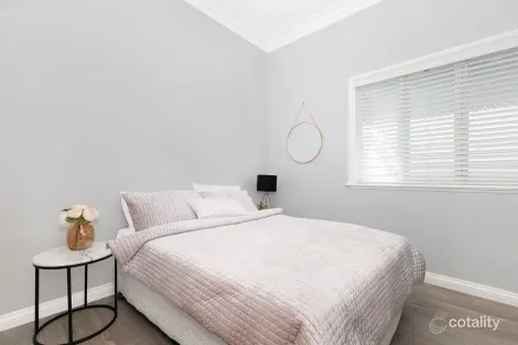 Property photo of 142 Temple Street Coorparoo QLD 4151