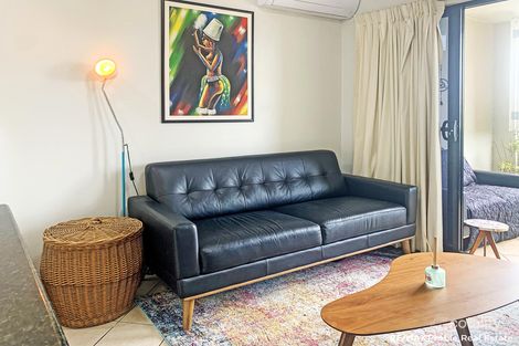 Property photo of 20/40 Bell Street Kangaroo Point QLD 4169