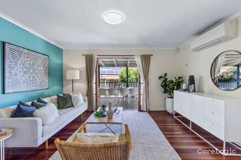 Property photo of 52 Molesworth Street Seventeen Mile Rocks QLD 4073