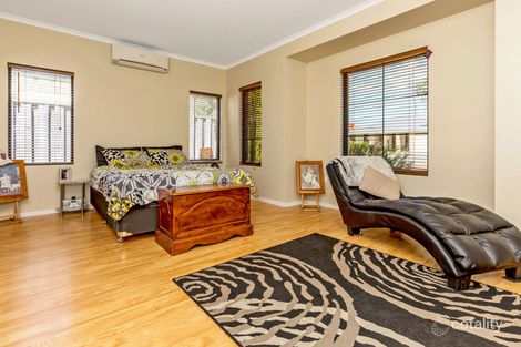 Property photo of 11 Westbrook Parade Ellenbrook WA 6069