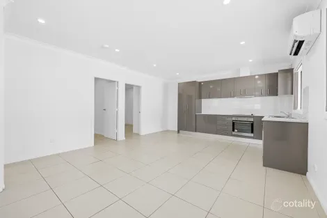 Property photo of 17A Eskdale Close Narellan Vale NSW 2567