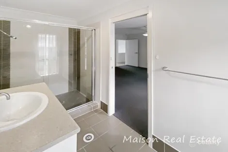 Property photo of 9 Copmanhurst Place Sumner QLD 4074