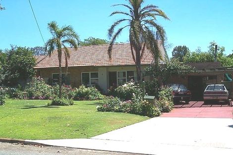 9 Cormack Rd, Alfred Cove, WA 6154