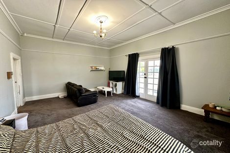Property photo of 2 Albert Parade Bordertown SA 5268