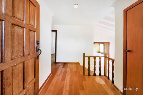 Property photo of 8 Gough Place Noranda WA 6062