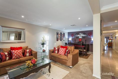 Property photo of 17 Nauru Court Taylors Hill VIC 3037