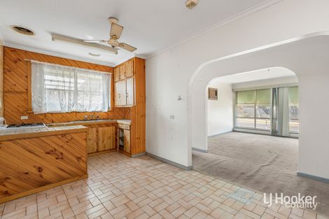 Property photo of 21 Chirnside Crescent Laverton VIC 3028