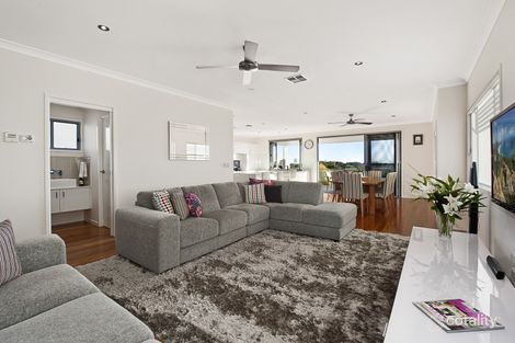 Property photo of 30 Oateson Skyline Drive Seven Hills QLD 4170