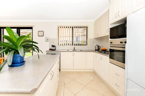 Property photo of 8 Oxenham Circuit Gordon ACT 2906