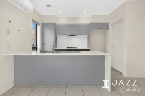 Property photo of 12 Staghorn Terrace Point Cook VIC 3030