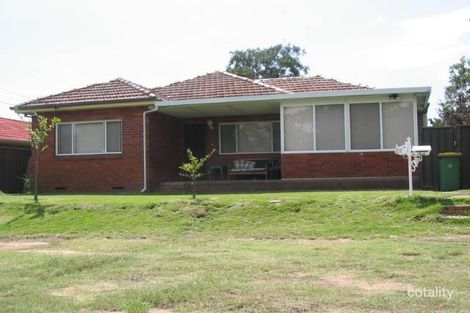 28 York St, Condell Park, NSW 2200