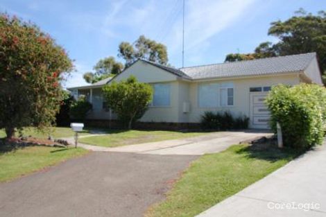 Property photo of 30 Floraville Road Belmont North NSW 2280