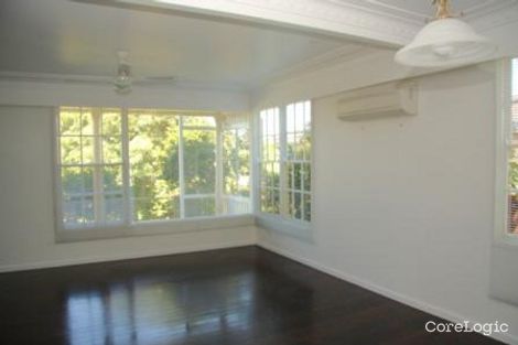 Property photo of 30 Floraville Road Belmont North NSW 2280