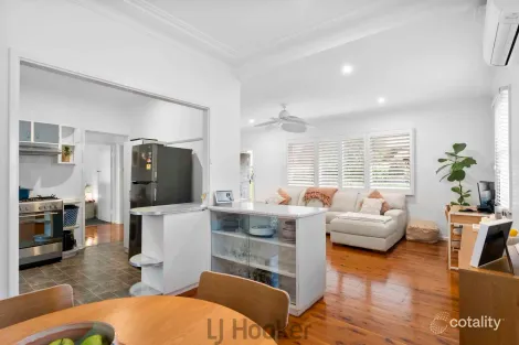 Property photo of 45 Grayson Avenue Kotara NSW 2289