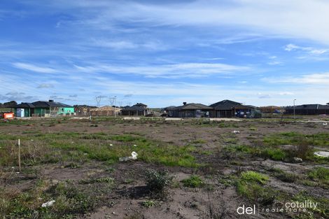 17 Pedro St, Clyde North, VIC 3978