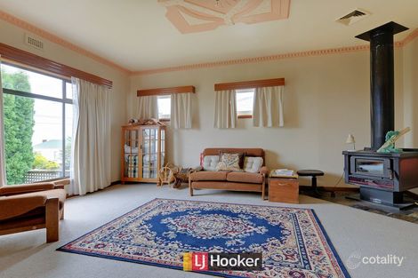Property photo of 1/18 Abbott Street Upper Burnie TAS 7320
